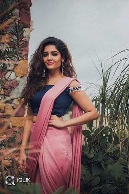 Ritika-Singh